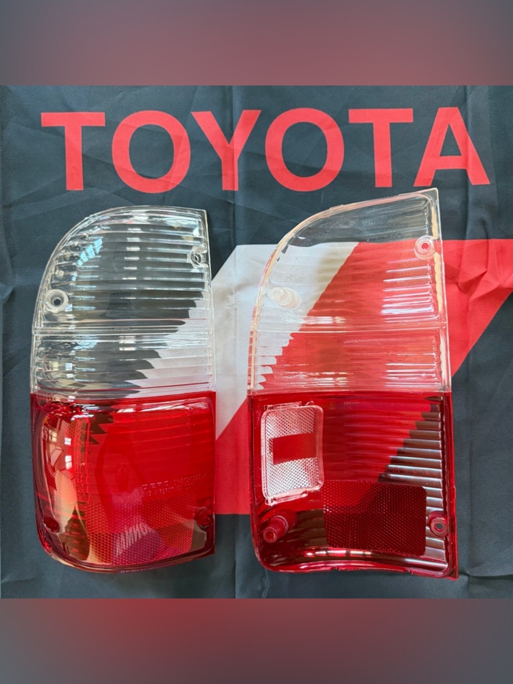 (PAIR) CLEAR & RED Tail Lens for Toyota Tacoma (01-04) Pickup Truck (NEW)